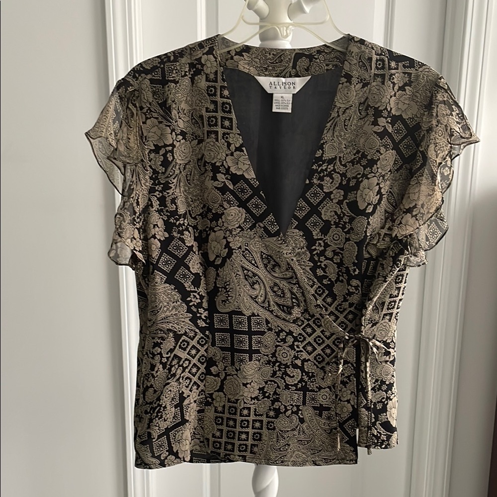 Allison Taylor:tan & Black Wrap Blouse with Ruffled Sleeveless Design.100/silk
